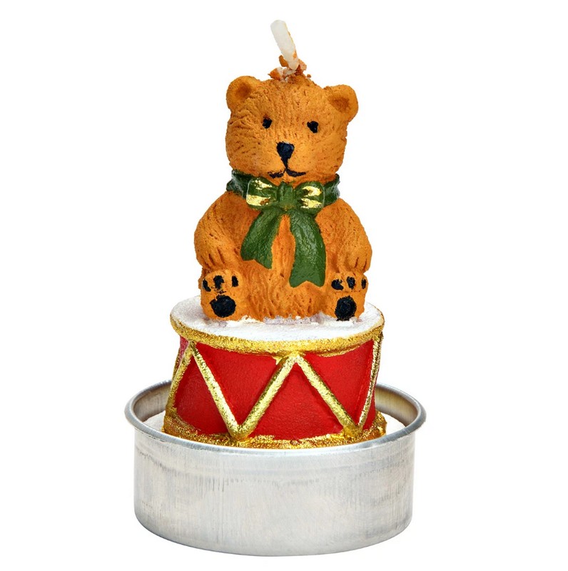Candela tealight natalizia a forma di orsetto su un tamburo rosso, simpatica idea regalo di Natale utilizzabile anche come segnaposto festivo